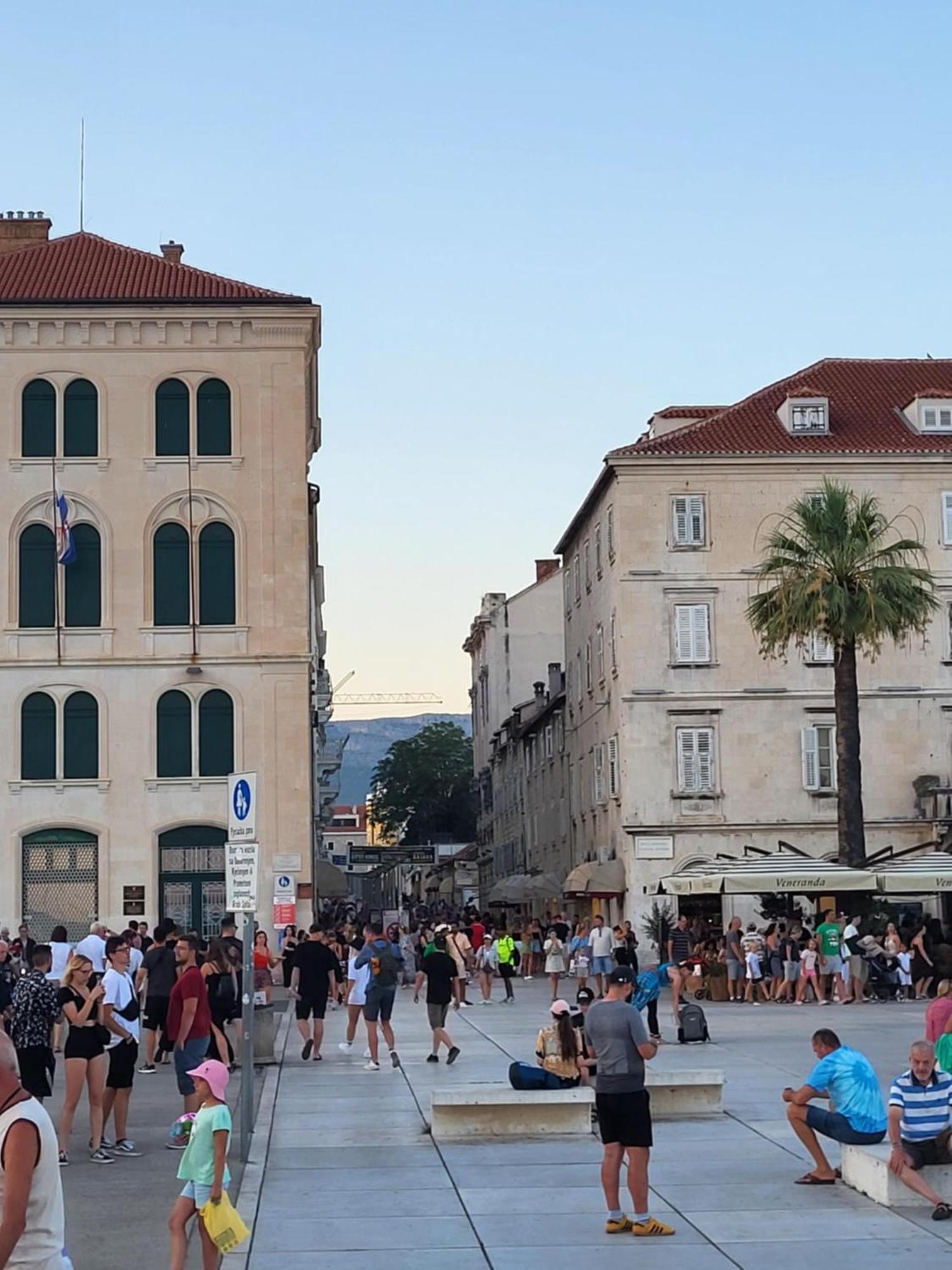 Apartment Sunshine- Center Of Split Kültér fotó